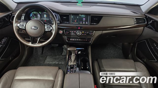 Kia K7 2019 — photo 10