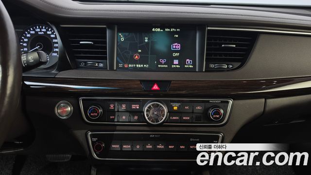 Kia K7 2019 — photo 19
