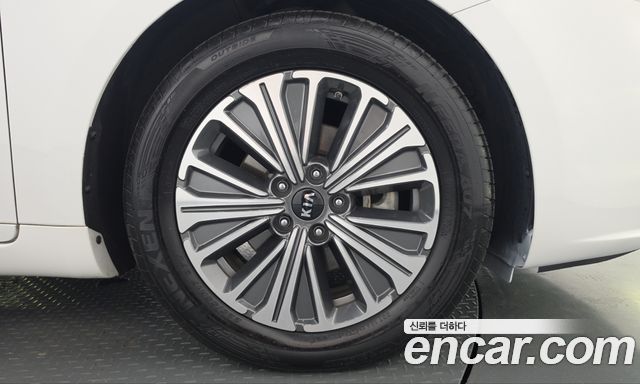 Kia K7 2019 — photo 7