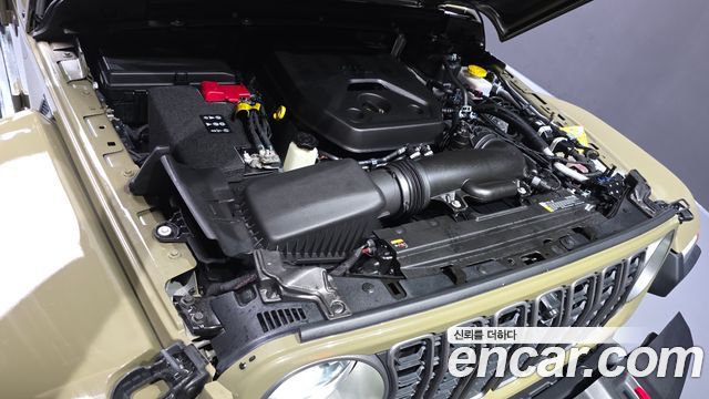 Jeep Wrangler 2025 — photo 6