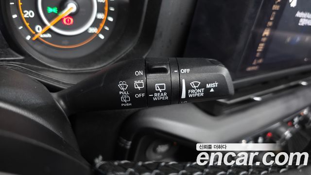 Jeep Wrangler 2025 — photo 29
