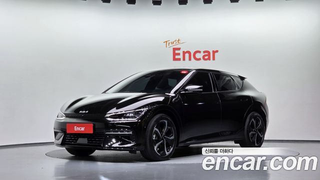 Kia EV6 2022 — photo 1