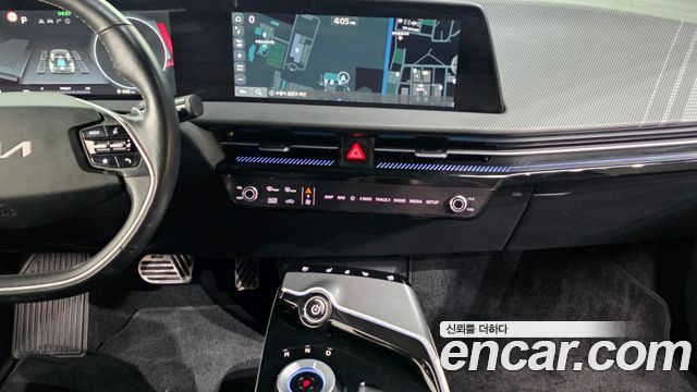 Kia EV6 2022 — photo 20