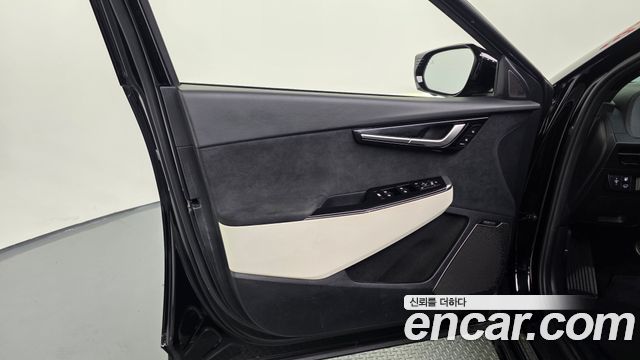 Kia EV6 2022 — photo 14