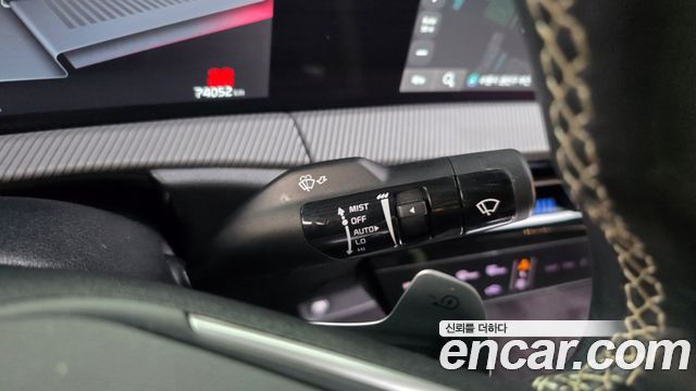 Kia EV6 2022 — photo 30