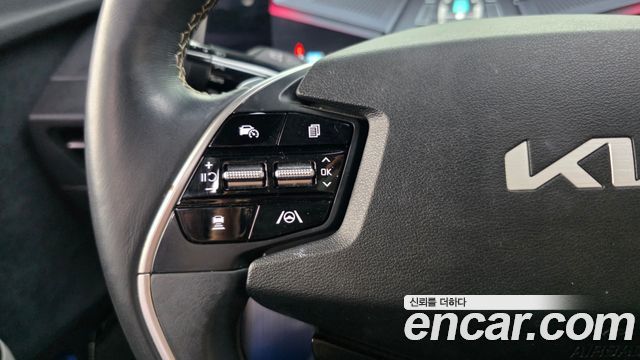 Kia EV6 2022 — photo 33