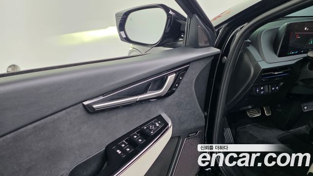 Kia EV6 2022 — photo 37