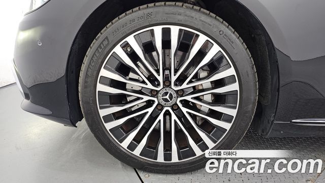 Mercedes-Benz S-Class 2021 — photo 5
