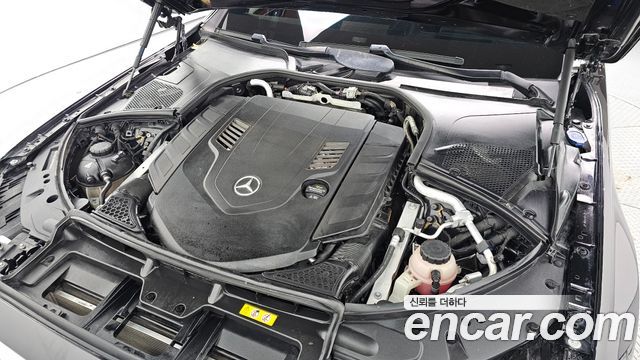 Mercedes-Benz S-Class 2021 — photo 6