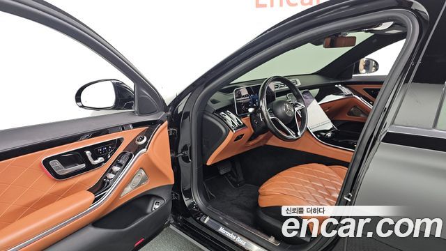 Mercedes-Benz S-Class 2021 — photo 13