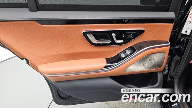 Mercedes-Benz S-Class 2021 — photo 15
