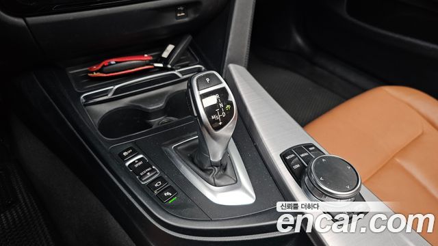 BMW 4-Series 2018 — photo 12