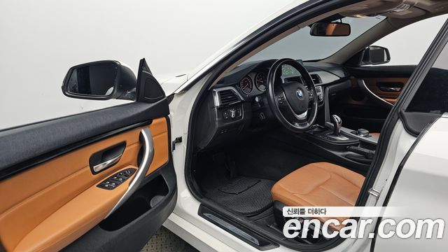 BMW 4-Series 2018 — photo 13