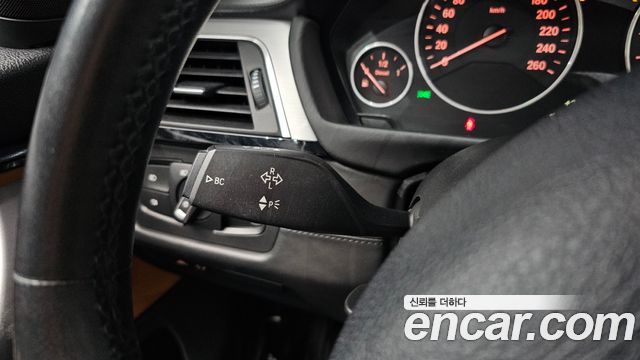 BMW 4-Series 2018 — photo 21