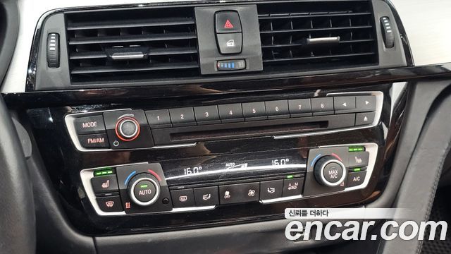 BMW 4-Series 2018 — photo 27