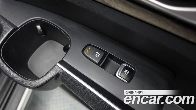 Kia Sorento 2023 — photo 24