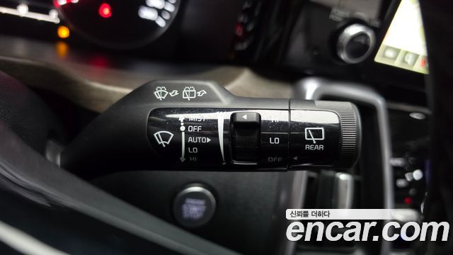 Kia Sorento 2023 — photo 33
