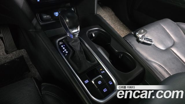 Hyundai Santafe 2020 — photo 9