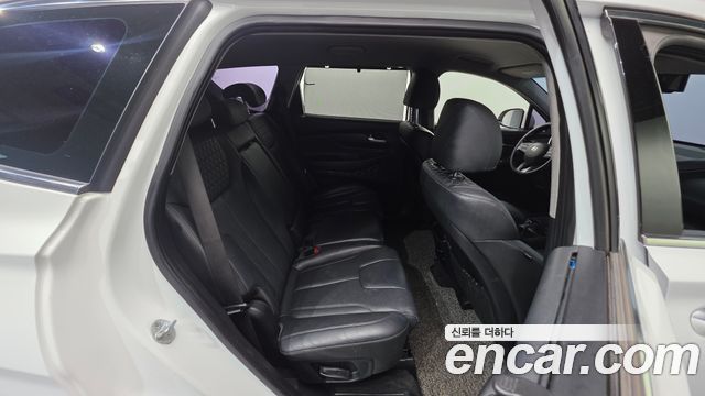 Hyundai Santafe 2020 — photo 18