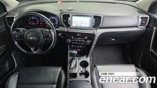 Kia Sportage 2018 — photo 10