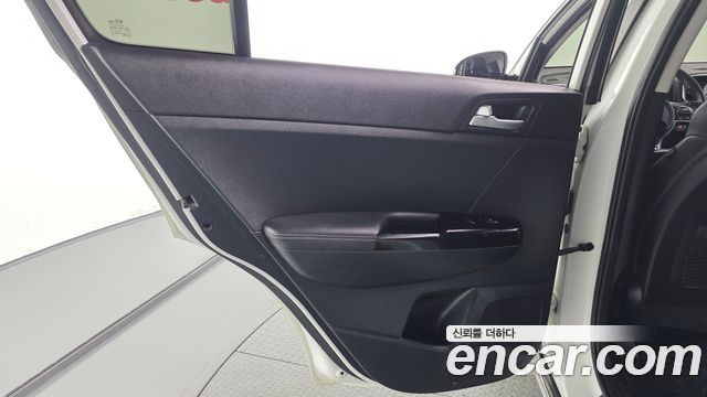 Kia Sportage 2018 — photo 15