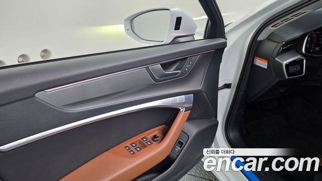 Audi A6 2020 — photo 27