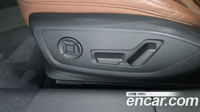Audi A6 2020 — photo 31