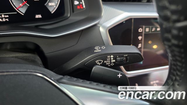 Audi A6 2020 — photo 35