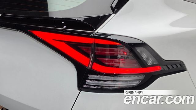 Kia Sportage 2023 — photo 9