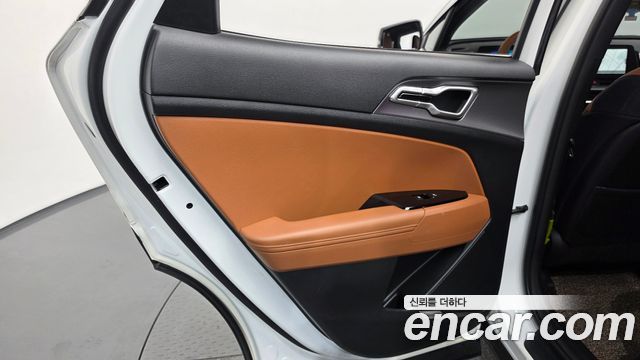 Kia Sportage 2023 — photo 15