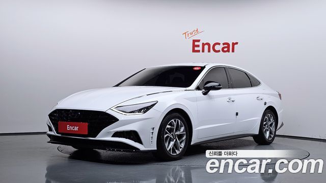 Hyundai Sonata 2023 — photo 1