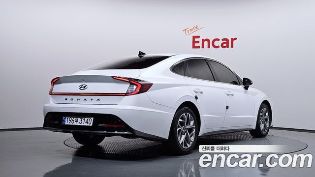 Hyundai Sonata 2023 — photo 2