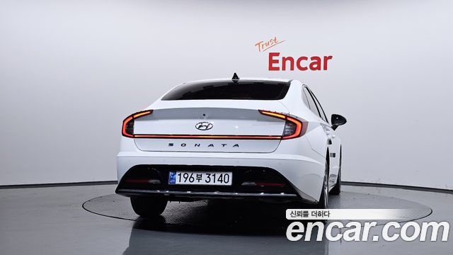 Hyundai Sonata 2023 — photo 4