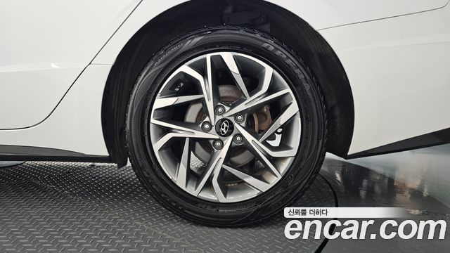 Hyundai Sonata 2023 — photo 7