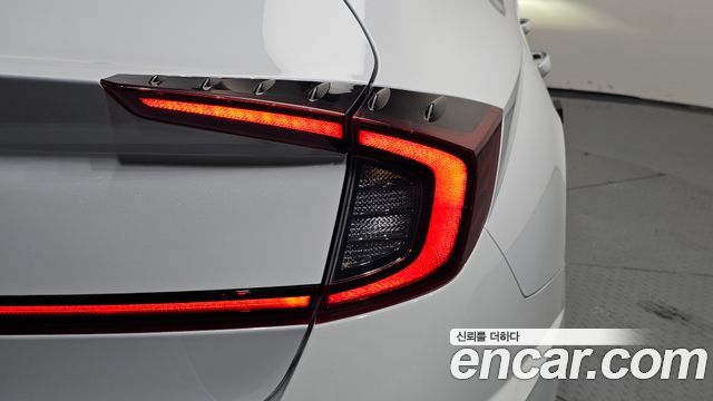 Hyundai Sonata 2023 — photo 9