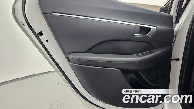 Hyundai Sonata 2023 — photo 15