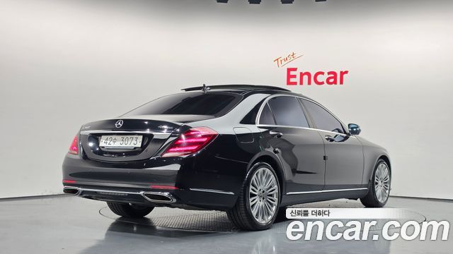Mercedes-Benz S-Class 2018 — photo 2