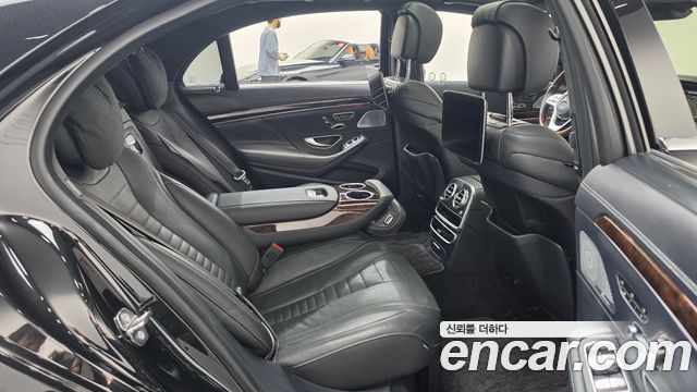 Mercedes-Benz S-Class 2018 — photo 12