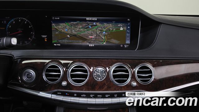 Mercedes-Benz S-Class 2018 — photo 14
