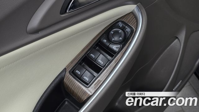 Chevrolet Korea Malibu 2019 — photo 29
