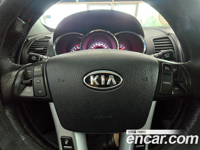 Kia Sorento 2012 — photo 13