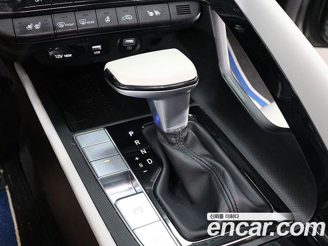 Hyundai AVANTE 2021 — photo 9