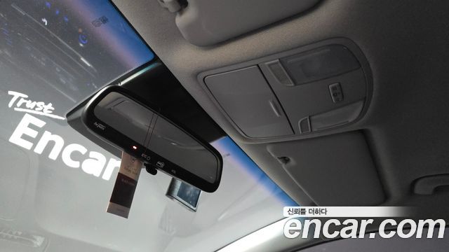 Hyundai Kona 2018 — photo 18