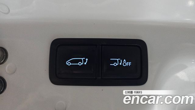 Hyundai Staria 2022 — photo 22