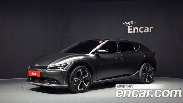 Kia EV6 2022 — photo 1