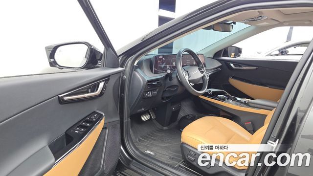 Kia EV6 2022 — photo 13