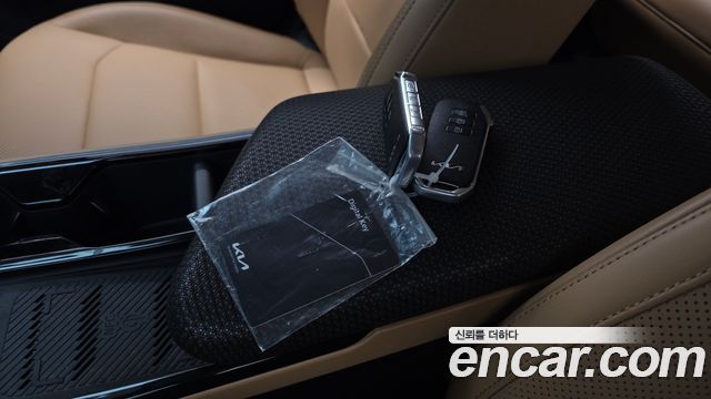 Kia EV6 2022 — photo 22