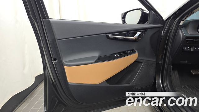 Kia EV6 2022 — photo 14