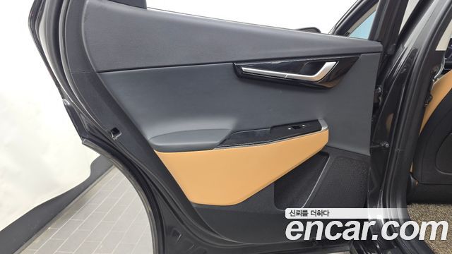 Kia EV6 2022 — photo 15