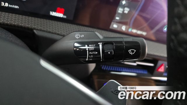 Kia EV6 2022 — photo 30